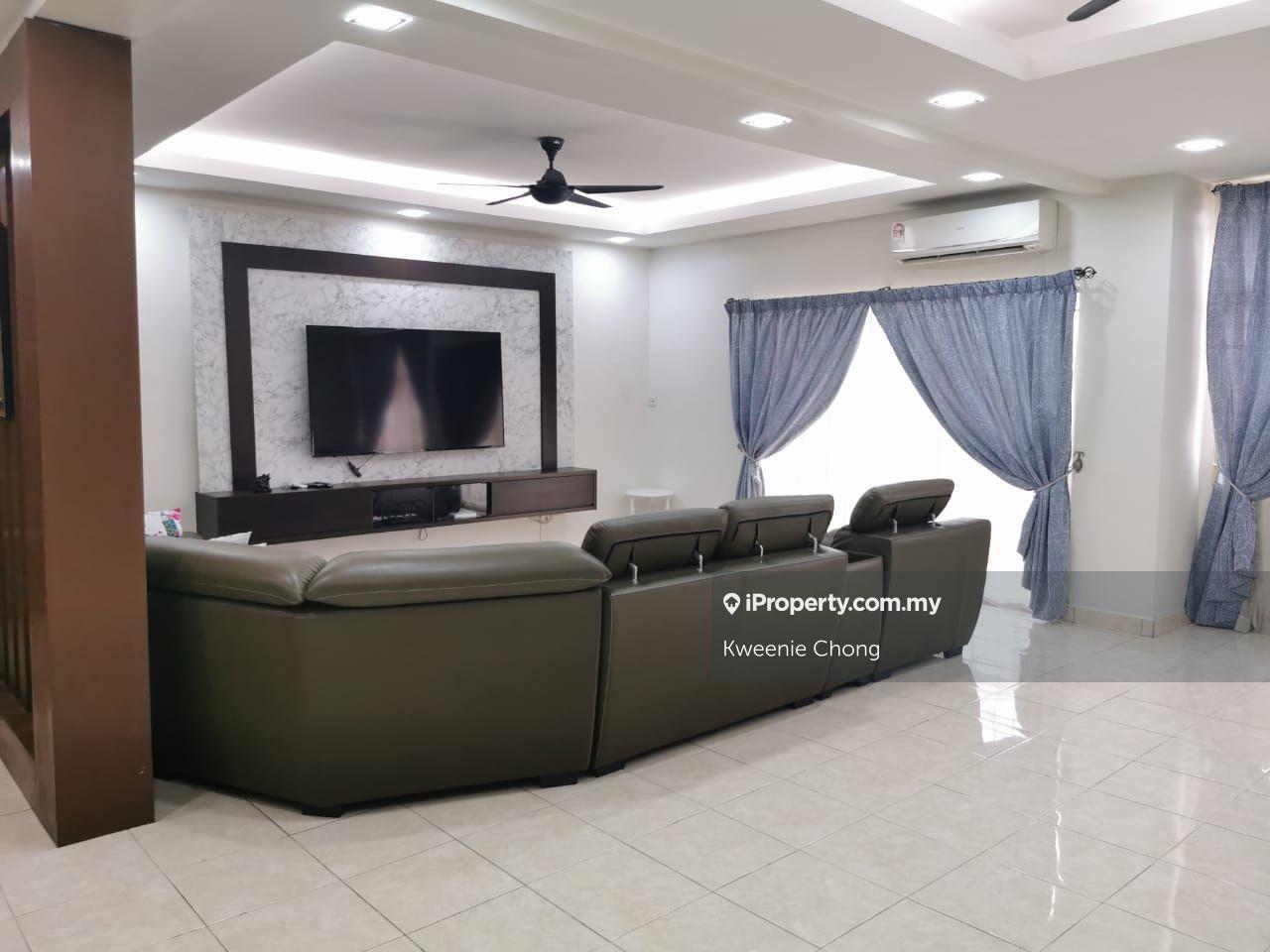 Taman Lagenda Mas @ Cheras Townhouse For Sale