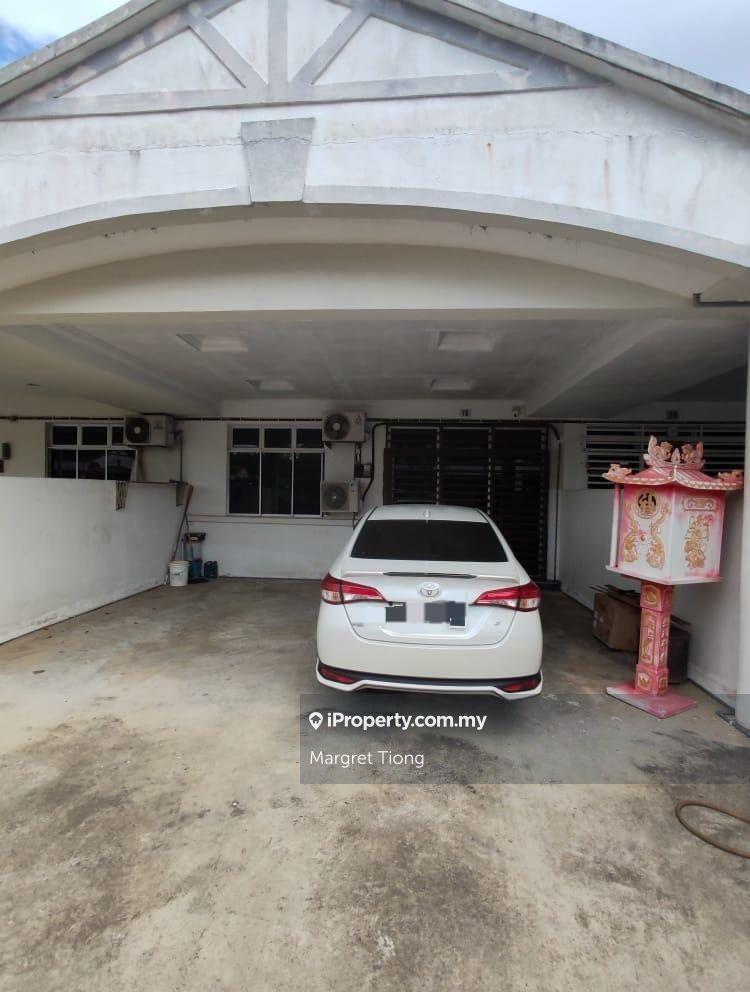 Single storey indera mahkota taman shahzan house for sale