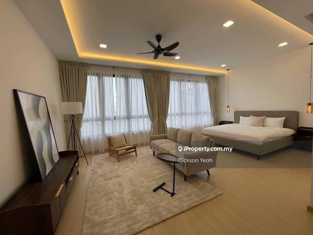 High floor Fully furnished unit