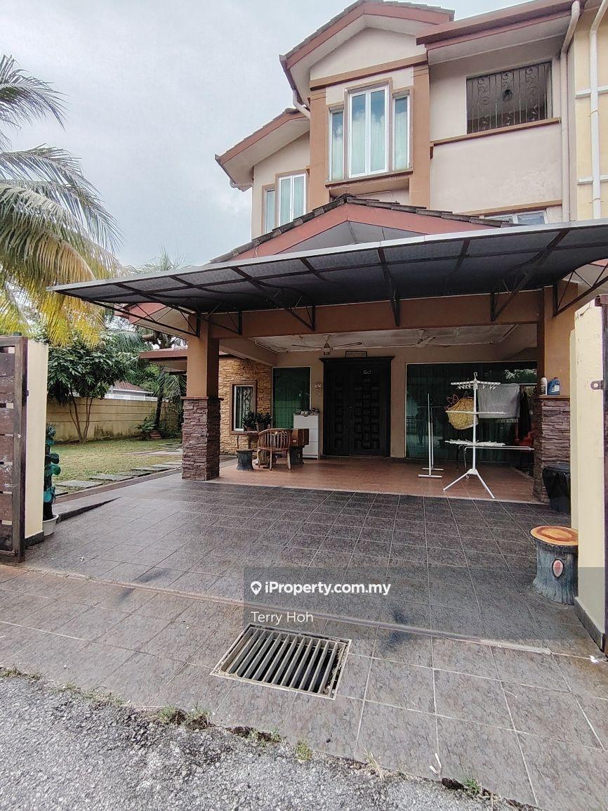 3 Storey House Corner Lot Jalan Uranus Seksyen U5 Shah Alam