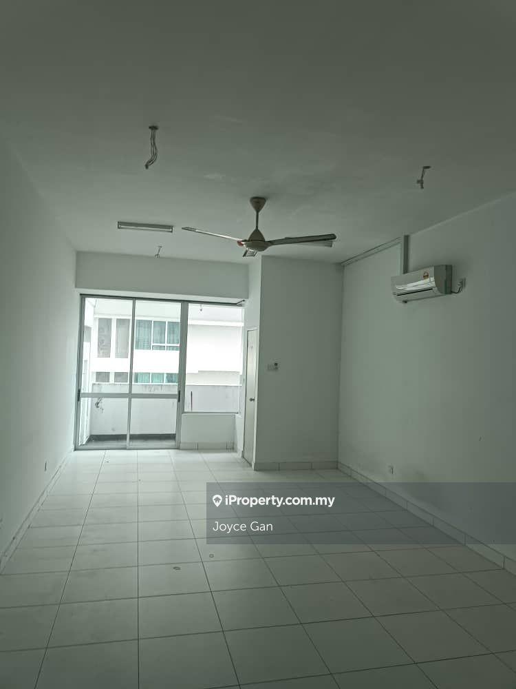 Akademik Suites Studio Mount Austin For Sale