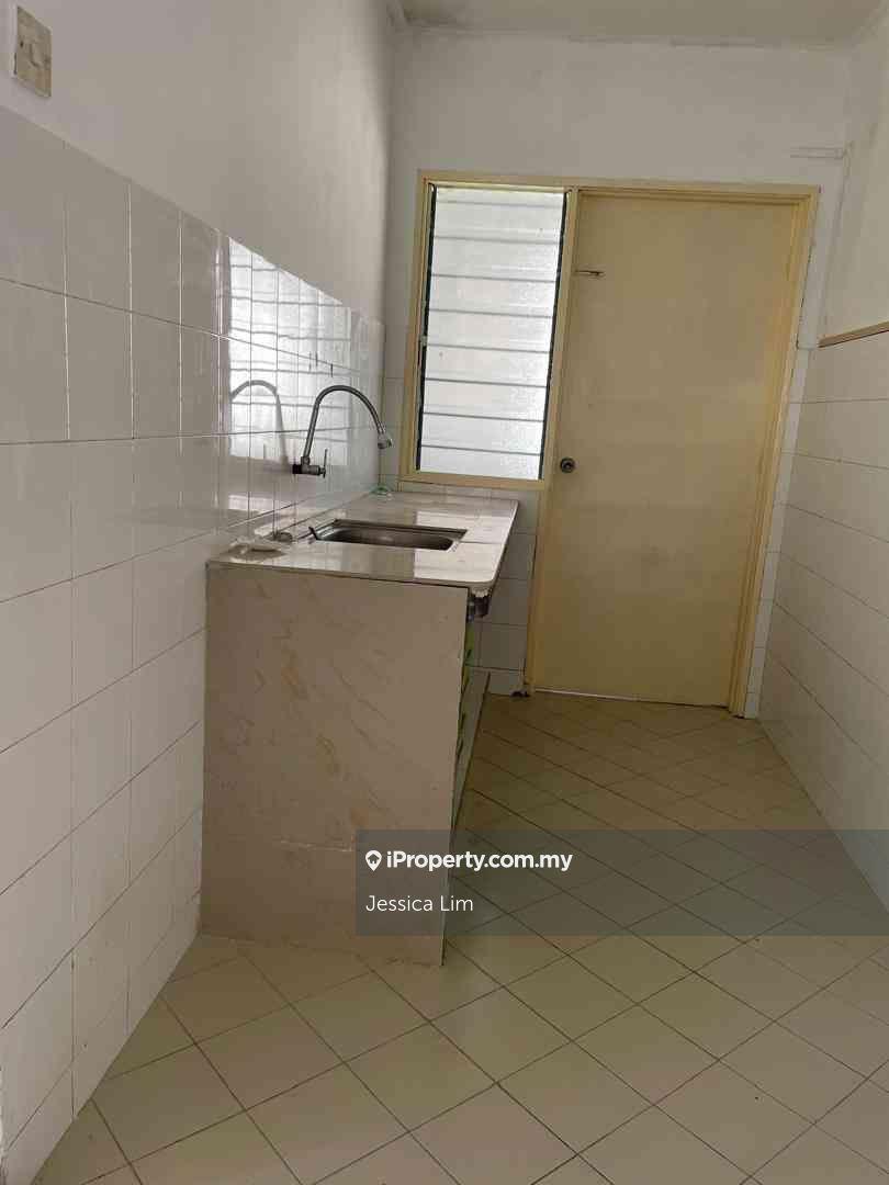 Kepong Aman Puri Desa Satu Apartment For Sale