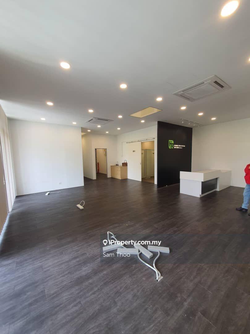 Nice renovated unit