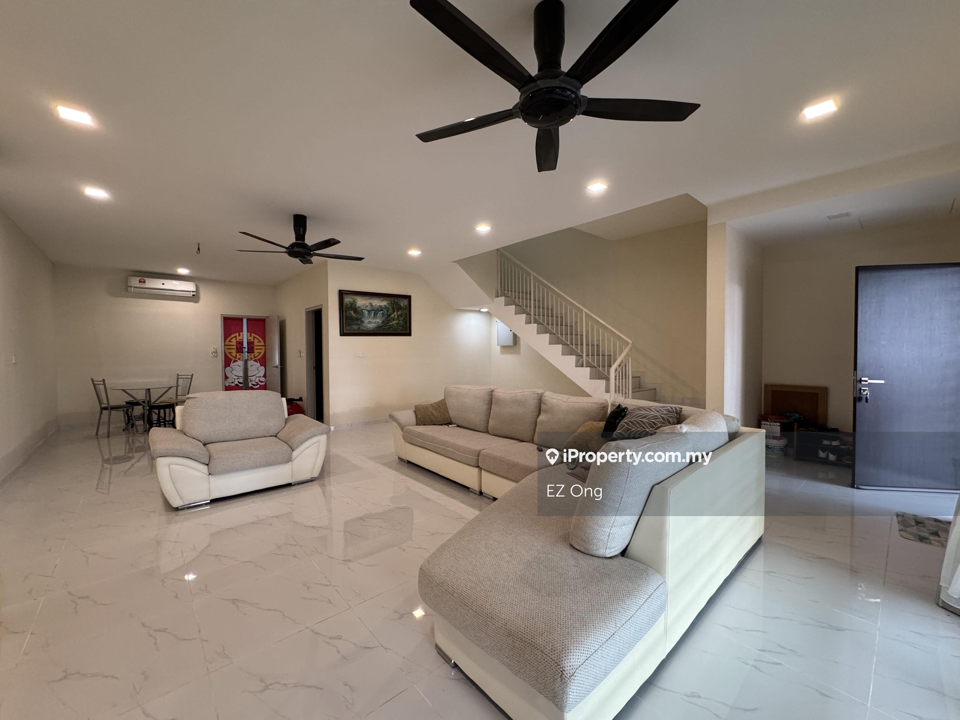 24 x 73 with 2300 sqft renovated and extended spacious kitchen