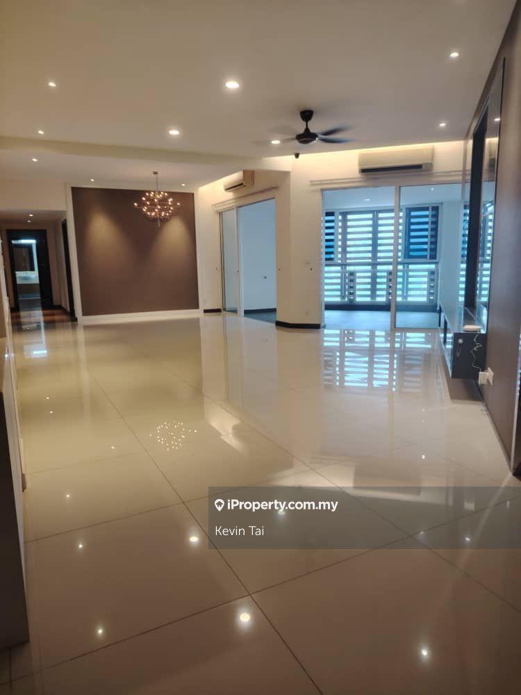 Freehold High Floor Bandar Utama,  Quiet and Serene Unit For Sale!