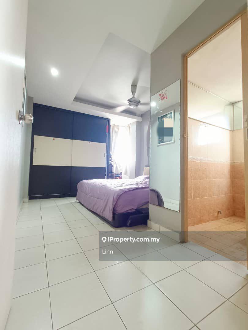 Vista perdana Apartment Butterworth For Sale