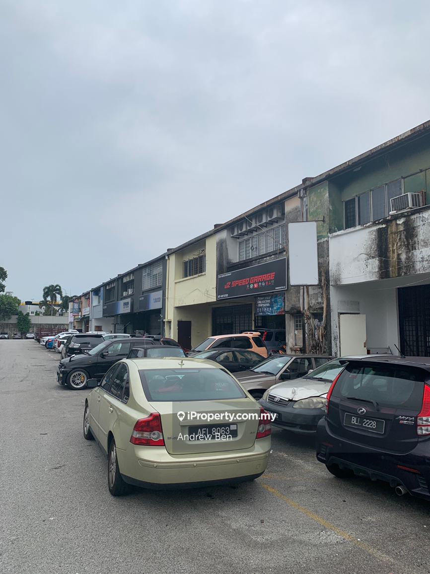 Taman Perindustrian Puchong Utama Terrace Factory
