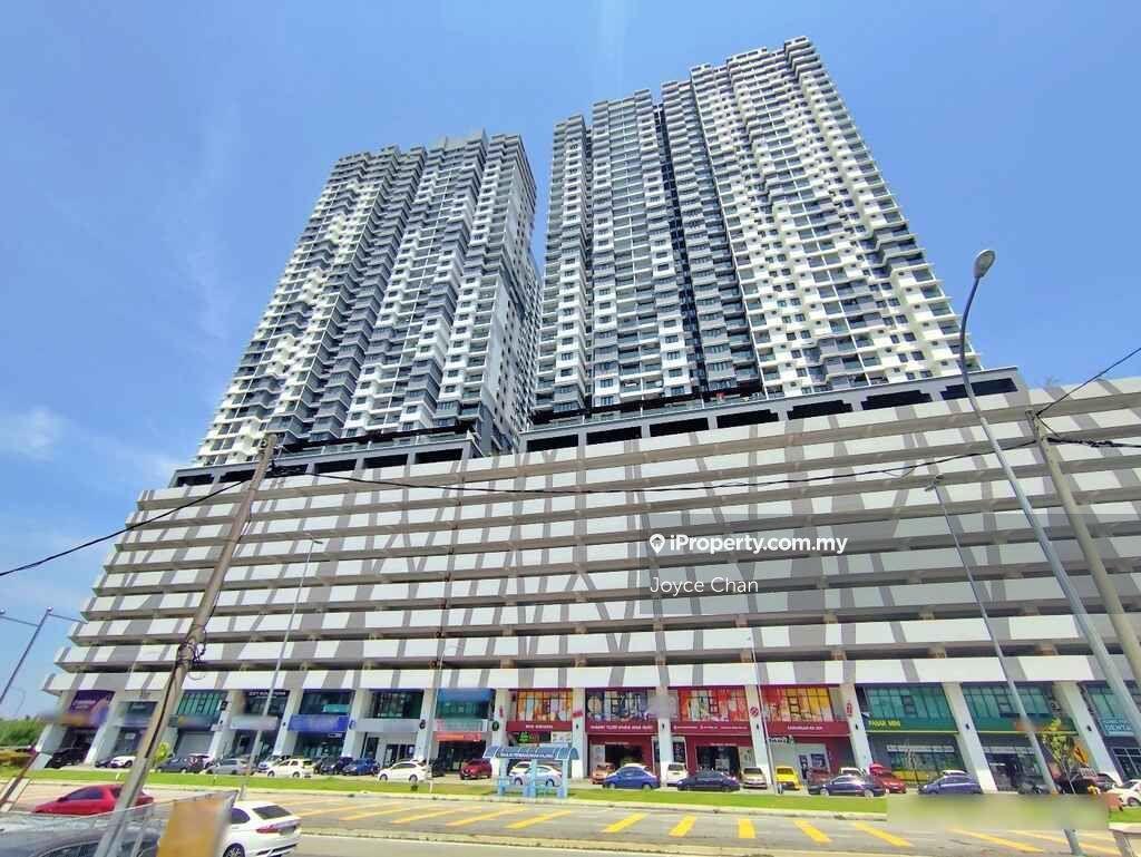 Freehold Service Apartment - Vista Bangi, Kajang, Selangor