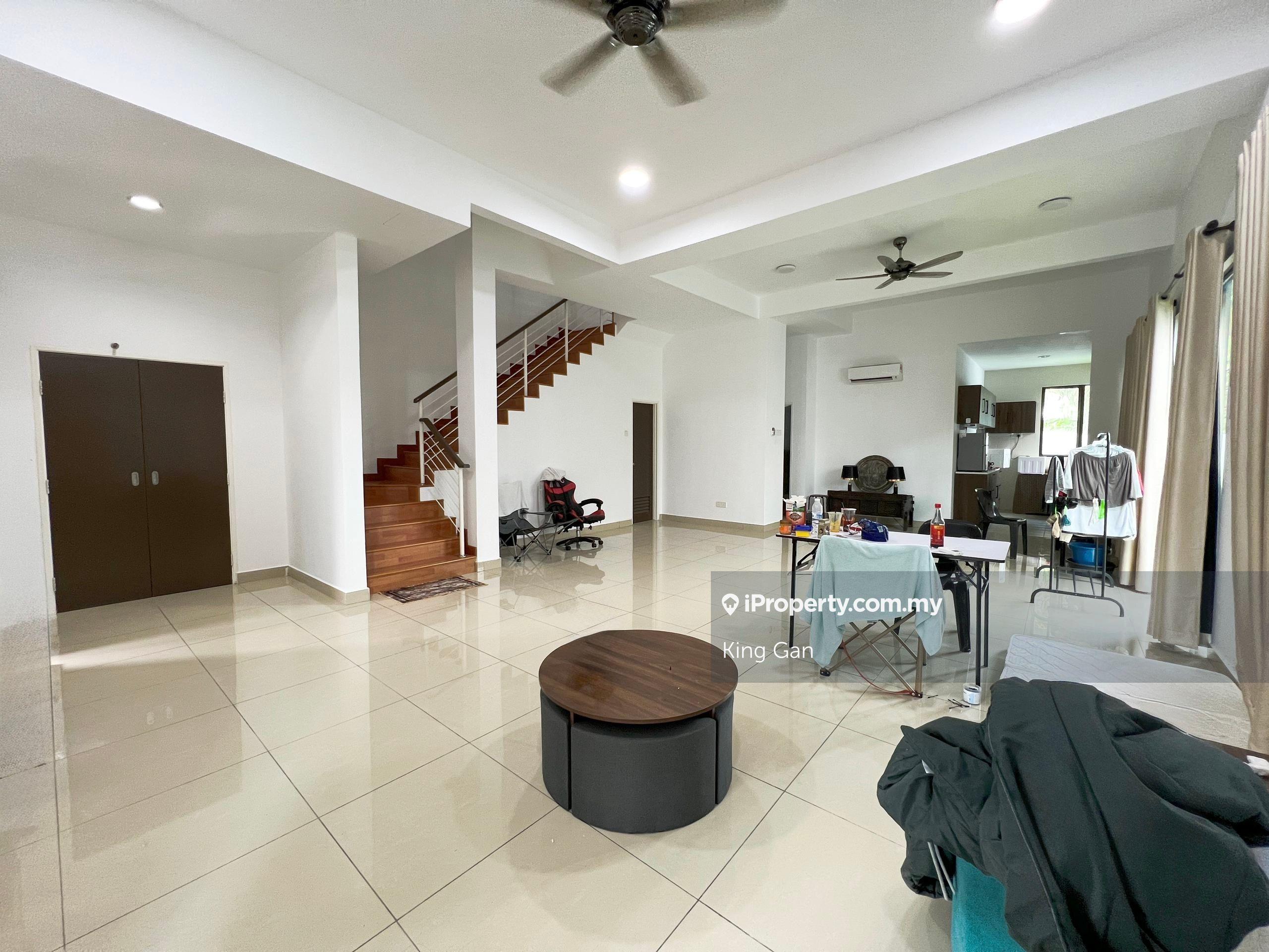 Super Cheap I Freehold I Gated Guarded I Good Condition
