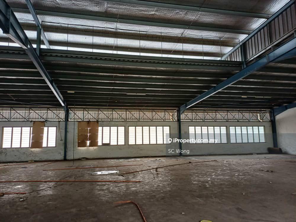Tampoi (F603) - 2.5 Storey Detached Factory for Sale!