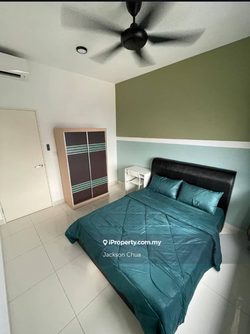 Parc 3 @ Cheras Medium room for rent