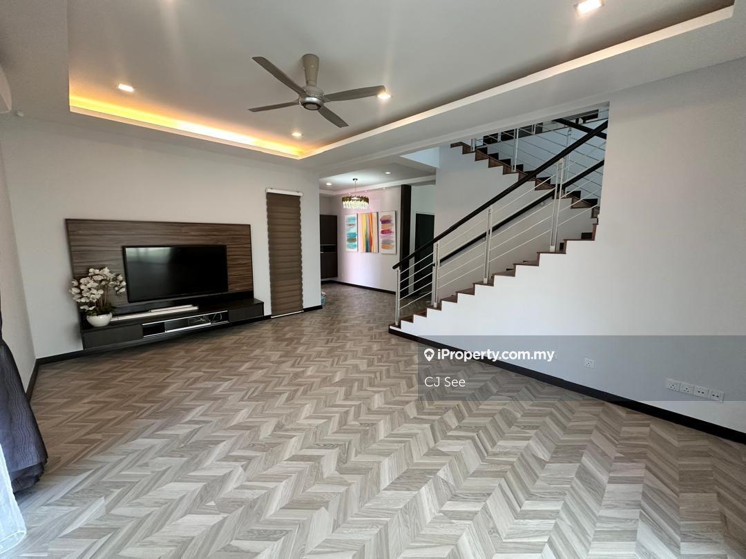 52x85 bungalow with 7 beds 6 baths