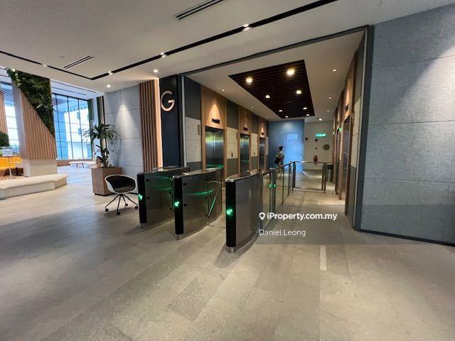 MSC Status / Newly Refurbished / Near to Mrt Station 