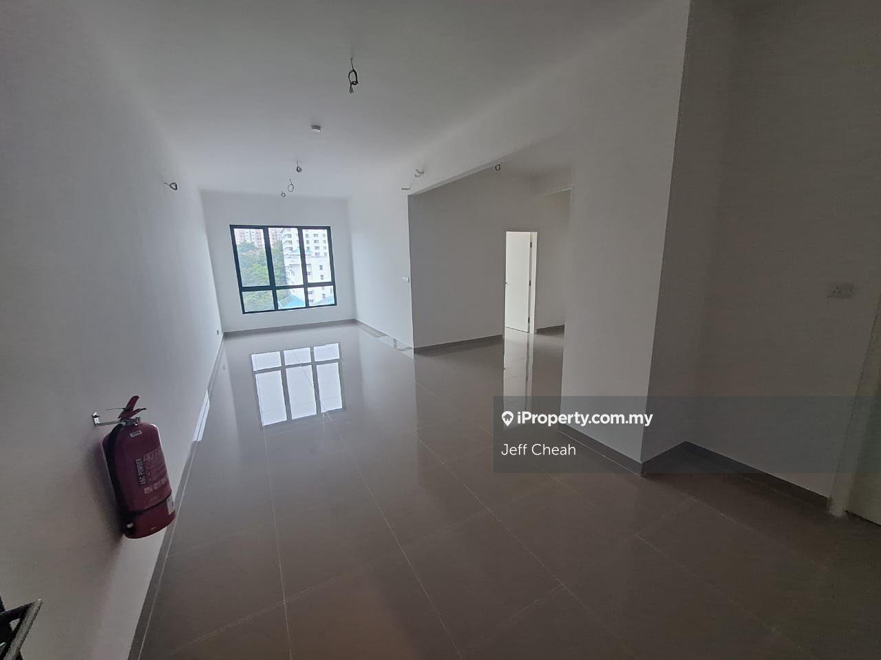 New 2 Bedroom unit for Sale, Freehold Next to MRT KTM Kajang town