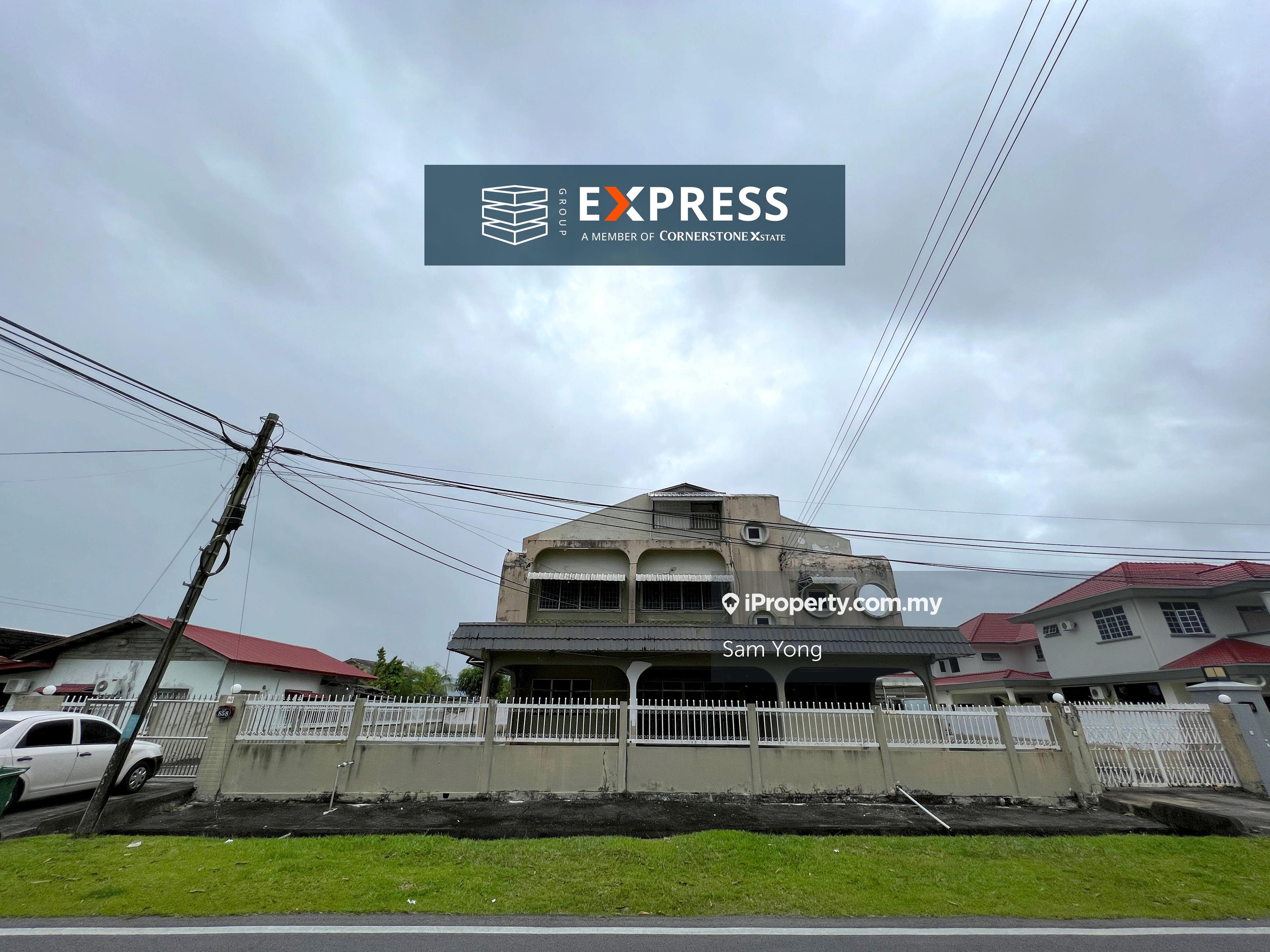 Double Storey Detached House at Jee Foh 6, Miri