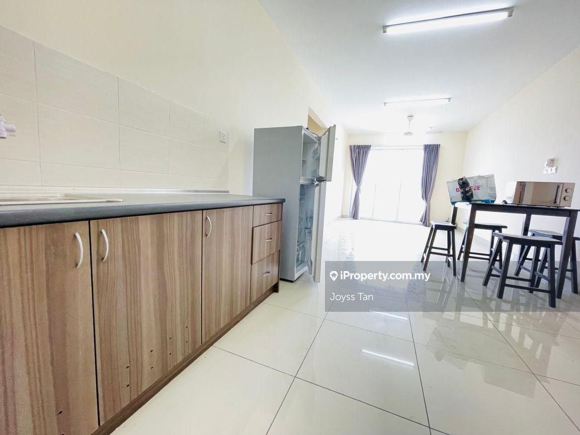 Below price Pv21 2room for Sale nice unit with renovated