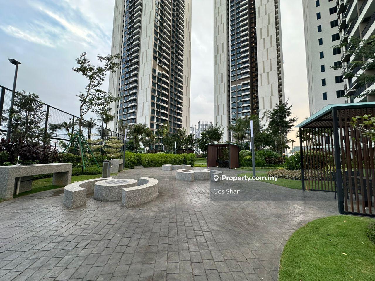 Aradia Residence Lakecity 