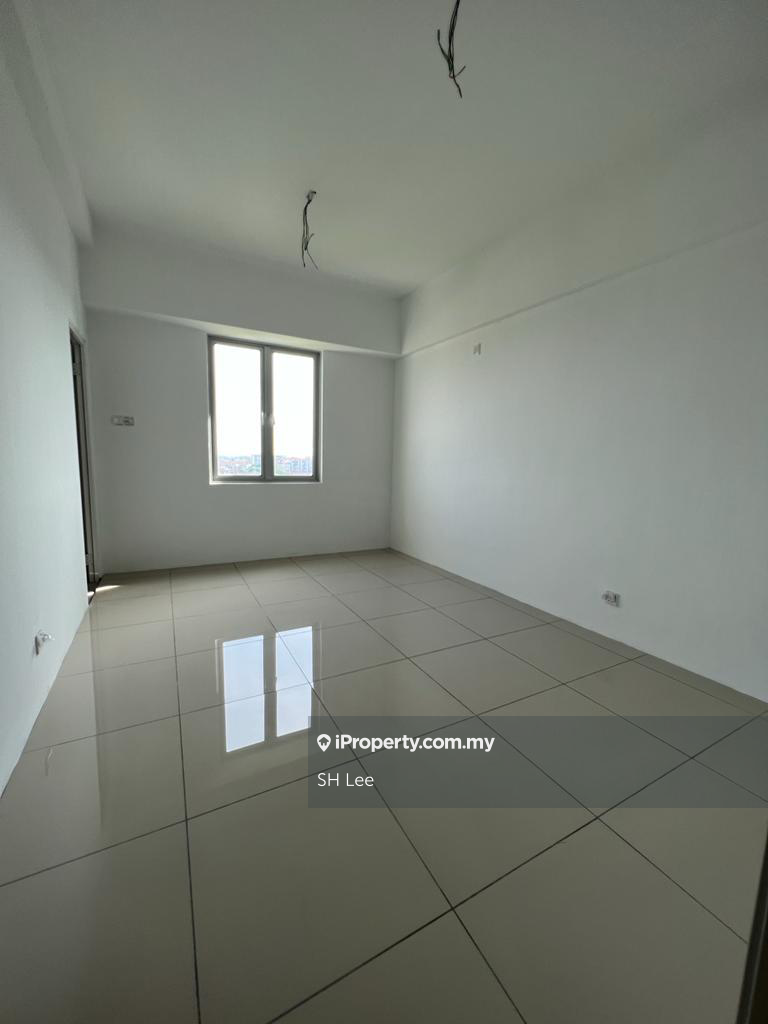 Marminton Condominium For Sales