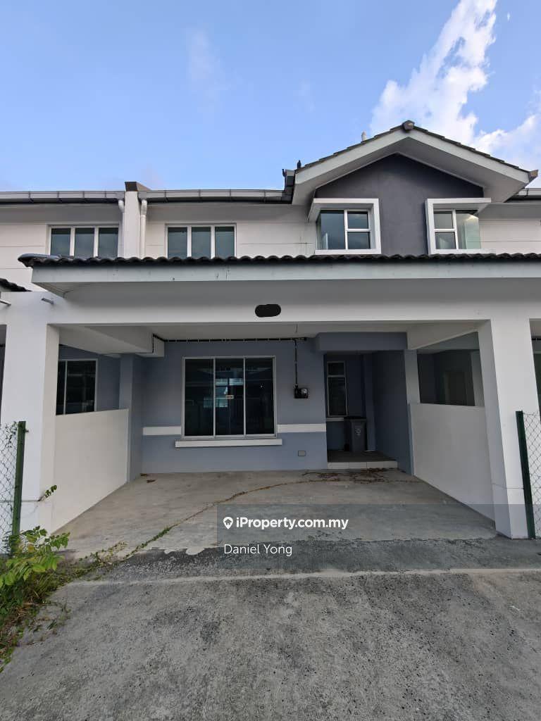 Kota Tinggi Taman Sri Saujana - 2 storey terrace house