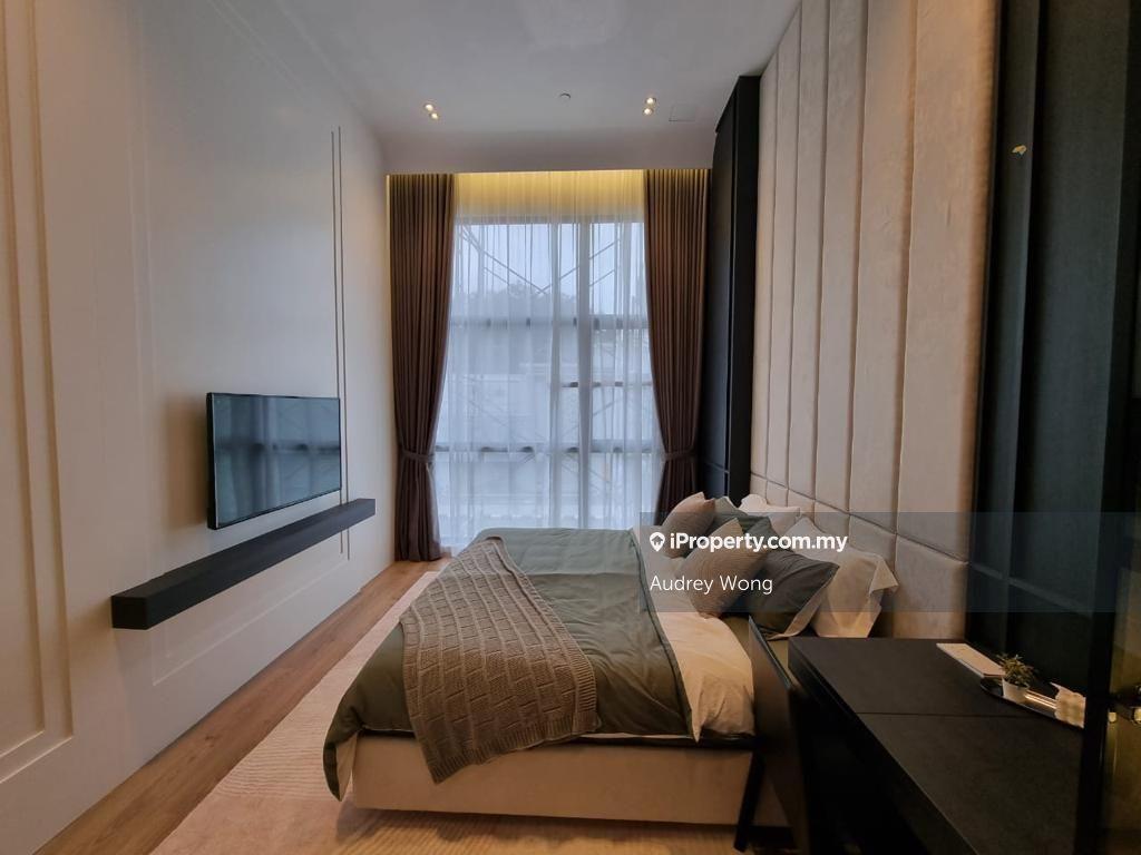 Subang Freehold Township, Resort Living Now