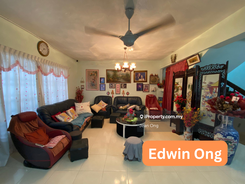 Double-Storey Terraced House For Sale