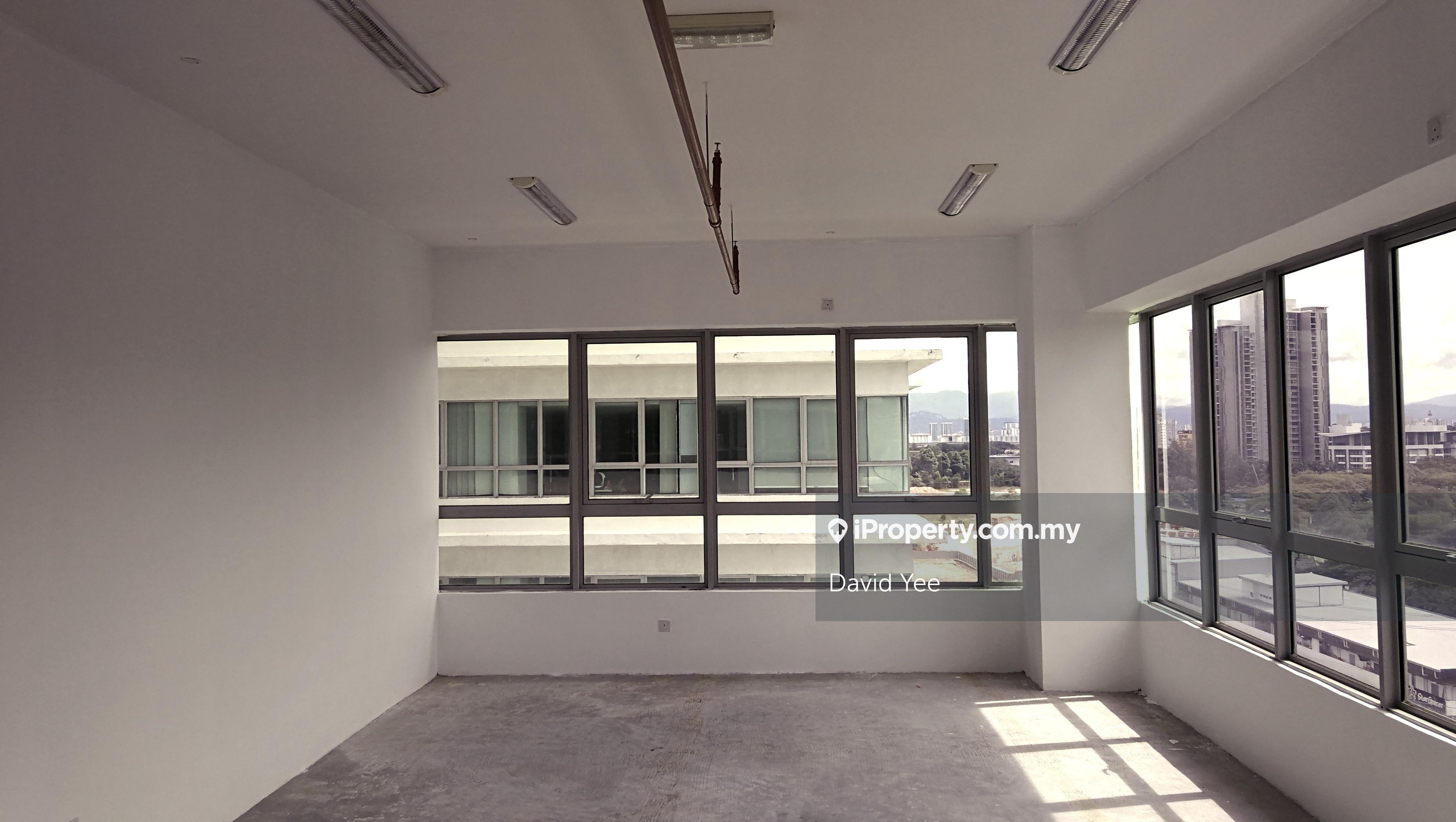 8trium Office Tower for Rent