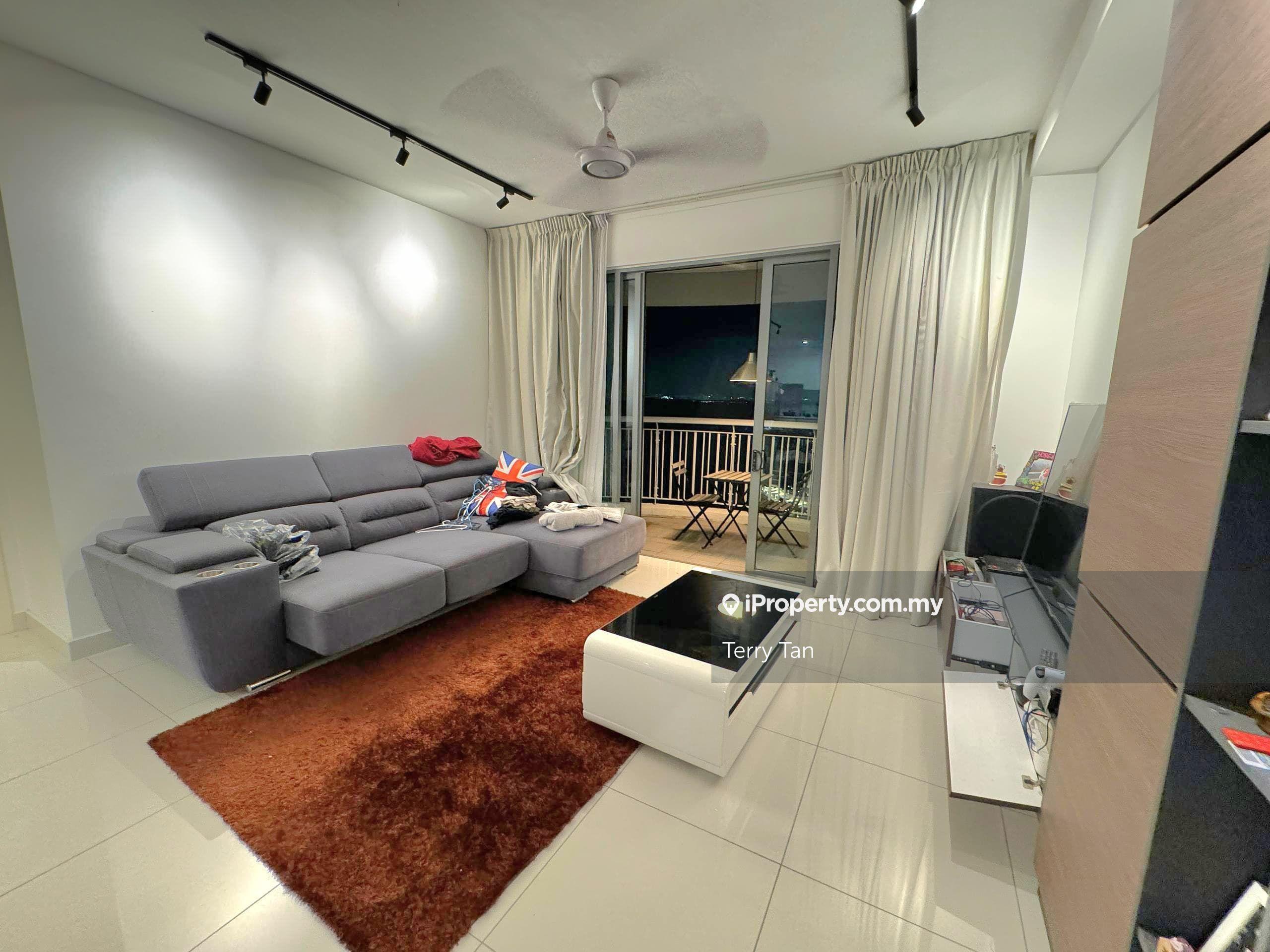 Teega Residence @ Puteri Harbour / Facing Sea View / Renovated