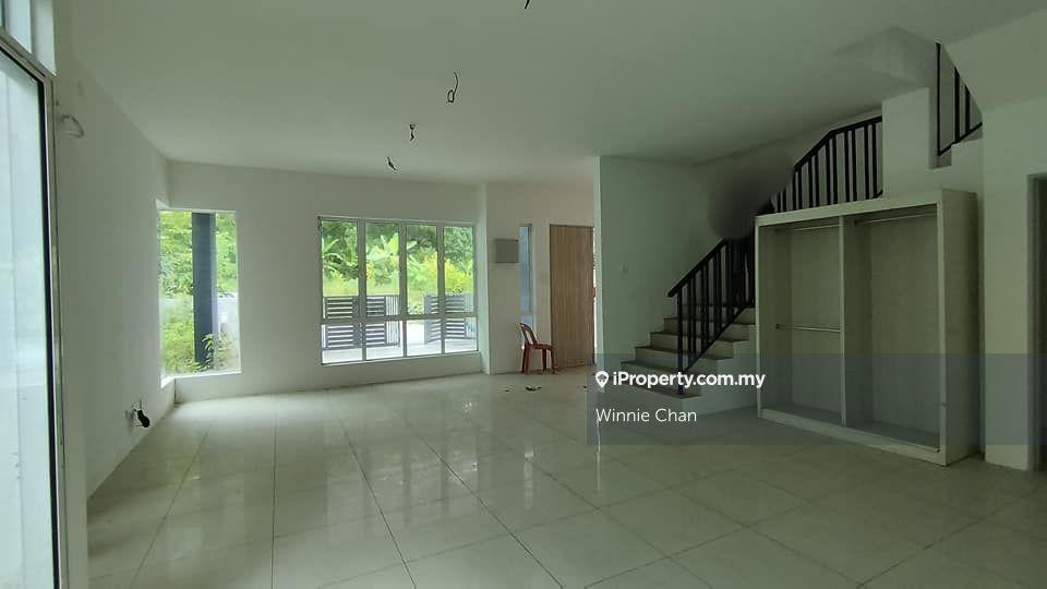 Taman Silibin Saujana Hill View double Storey Semi D For Sale