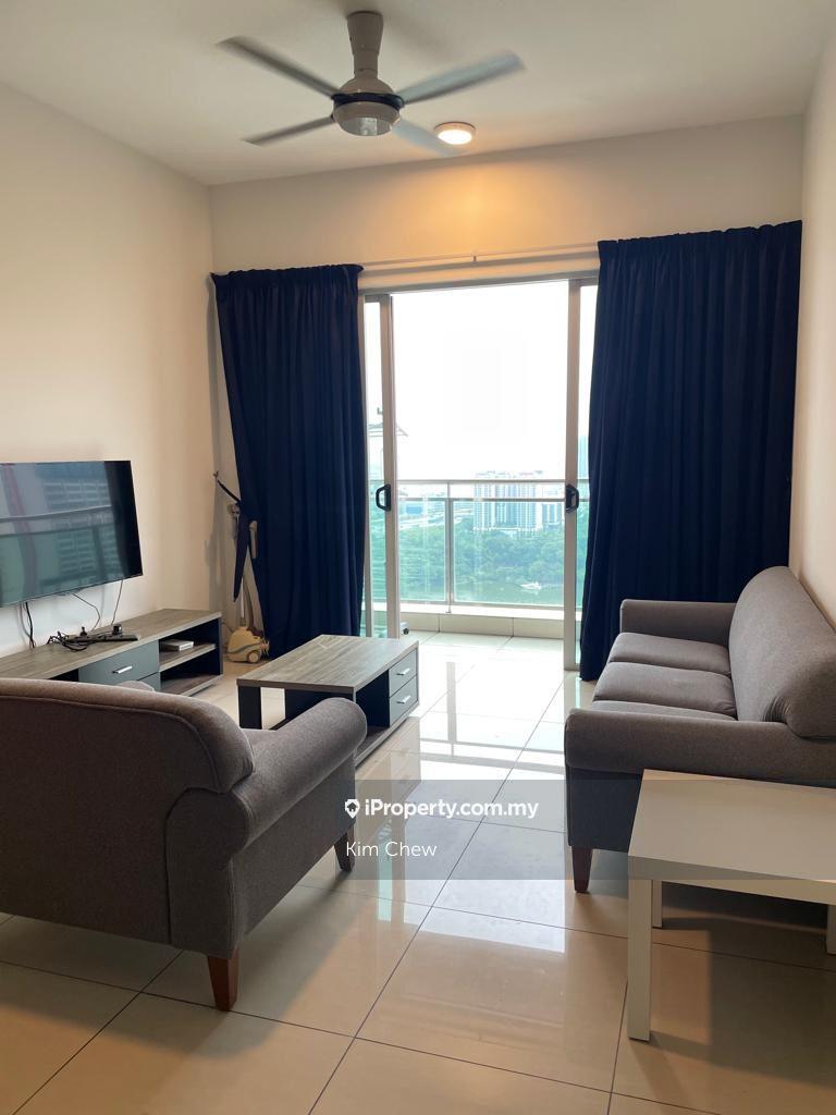 Nice lakeview condo for let