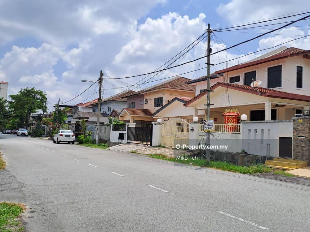 Taman Pinggiran Putra Sek 2, Bandar Putra Permai, Seri Kembangan