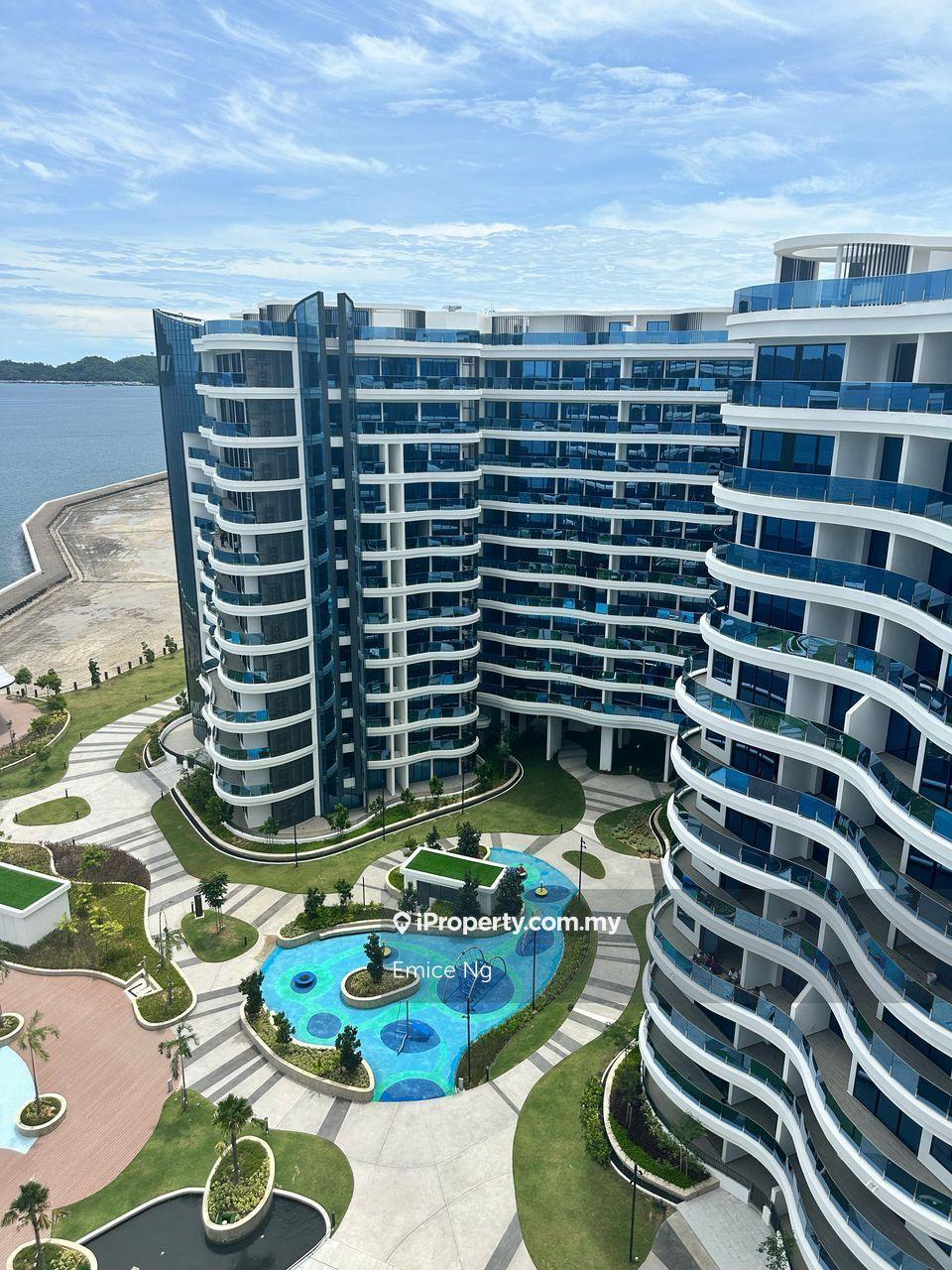 Luxury condominium Seaview at kk