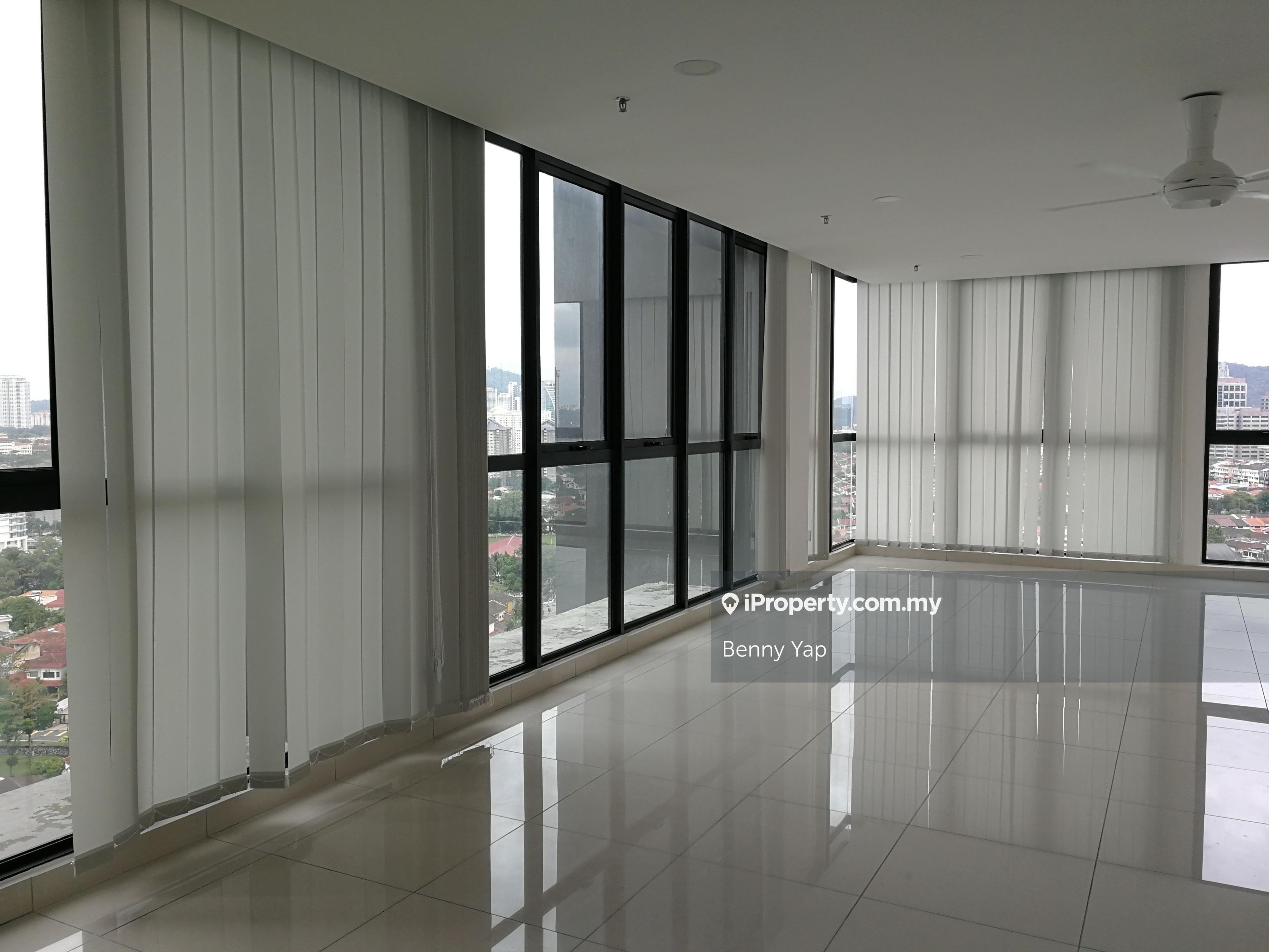 Limited special corner unit with great 270c view 