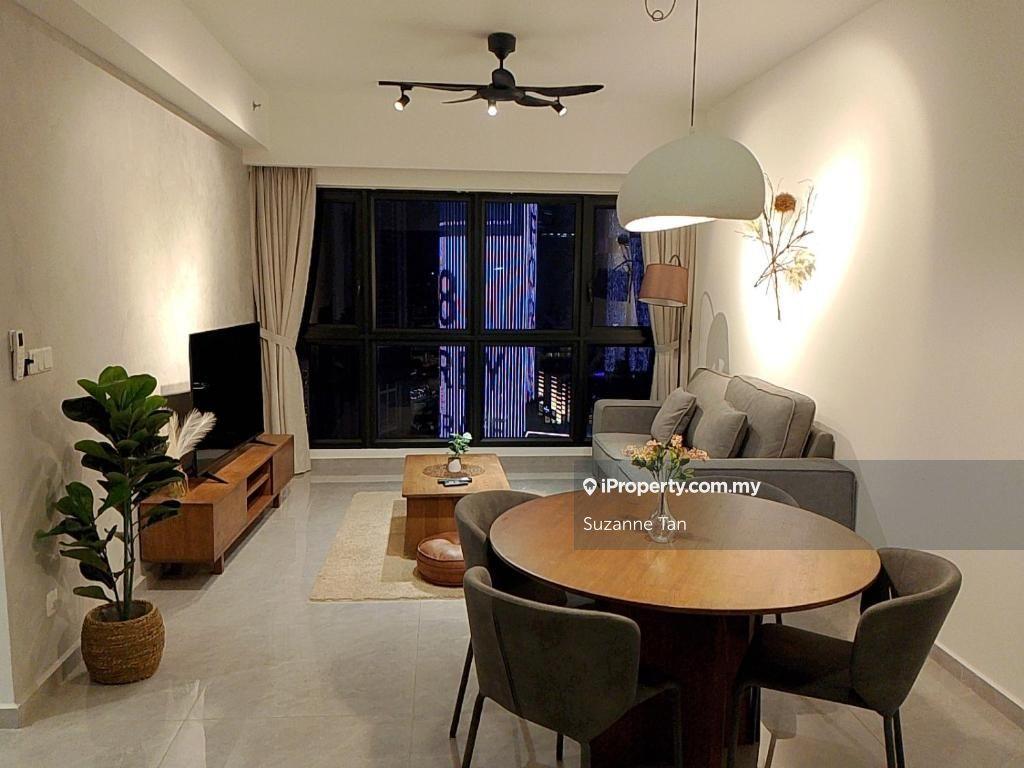 Furnished New Unit / Below market 30% / Walkble to shoplot / 15% ROI