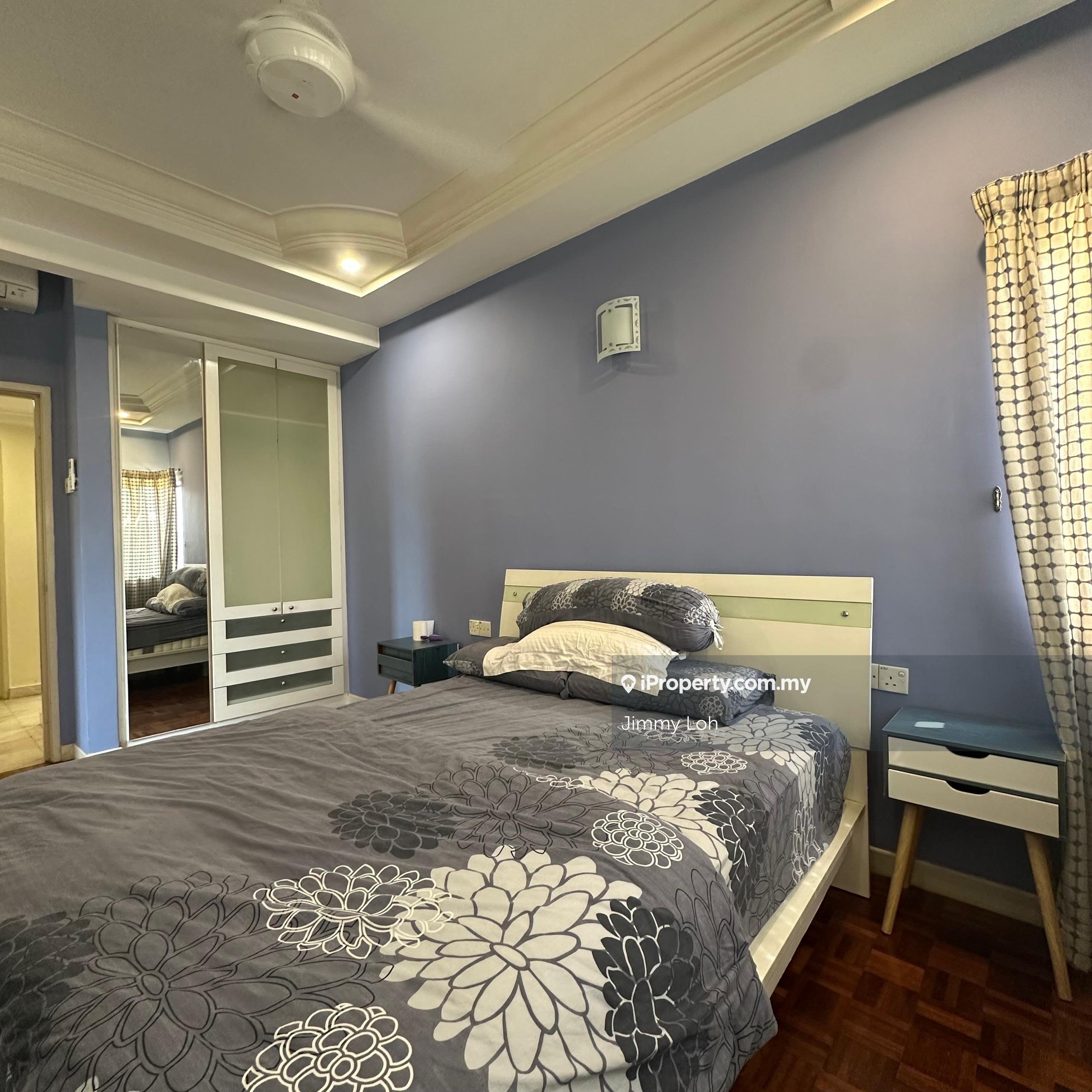 The environment is very leisurely and peaceful, suitable family living