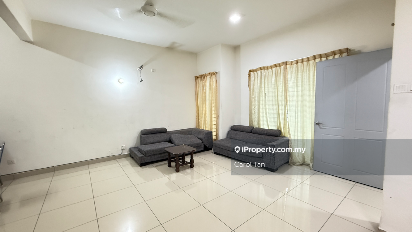 Indahpura Kulai Double storey house for Rent