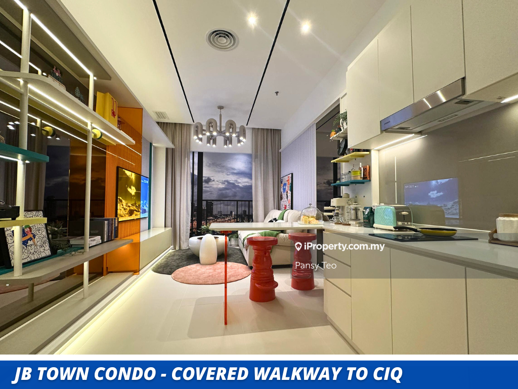Jb Town Area Condo - Covered Walkway to Ciq