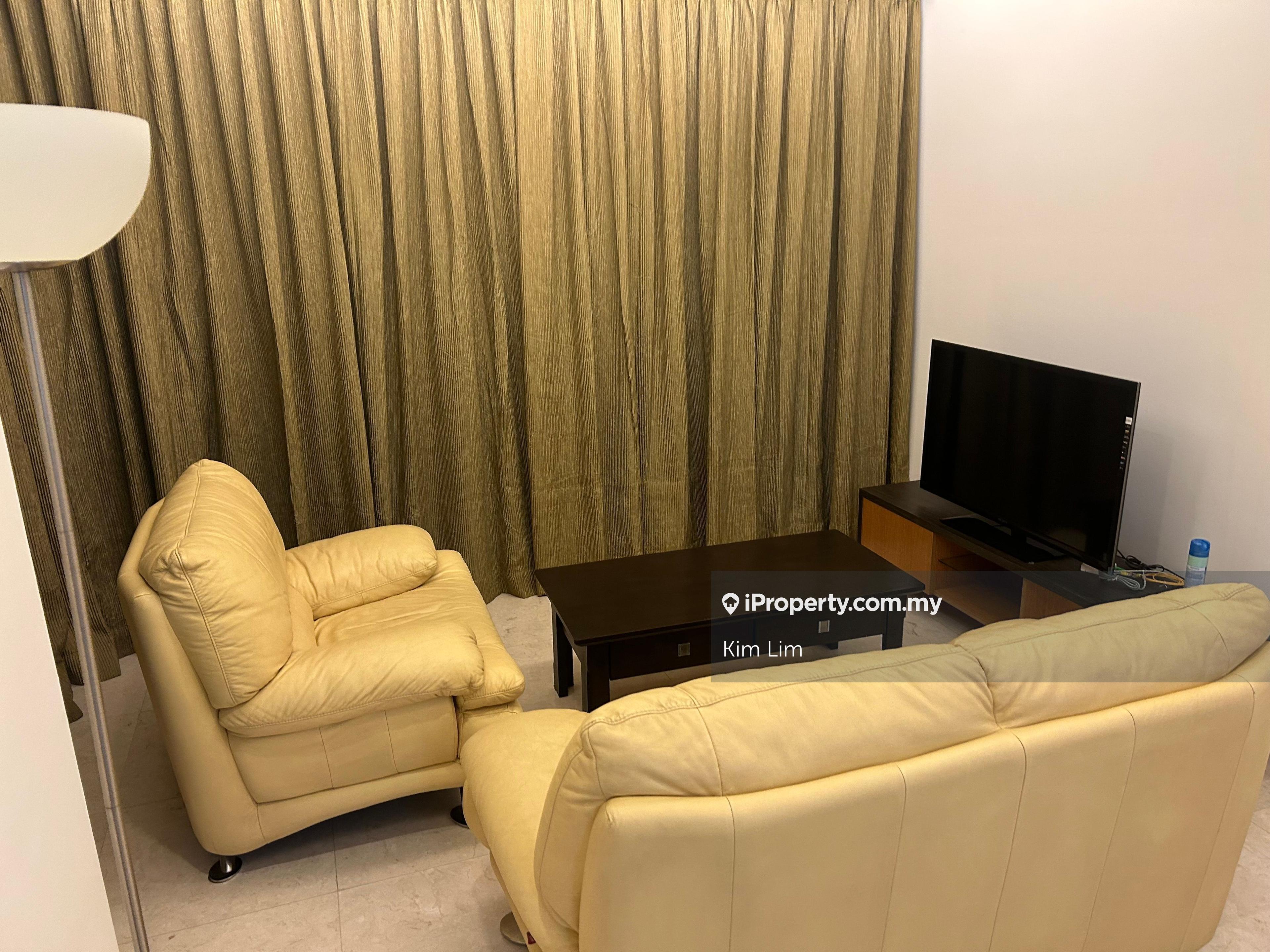 Unit well kept, 5 min walk to Suria KLCC and 10 walk to LRT station