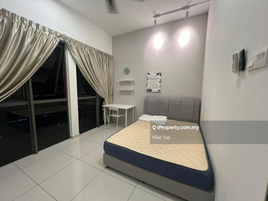 Walking distance to mrt, Direct to owner