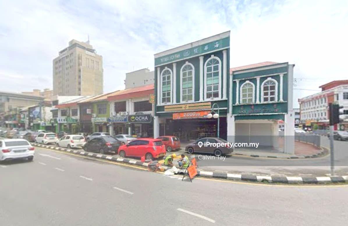 2 Storey Intermediate Shop (999 Title) at Padungan, Kuching