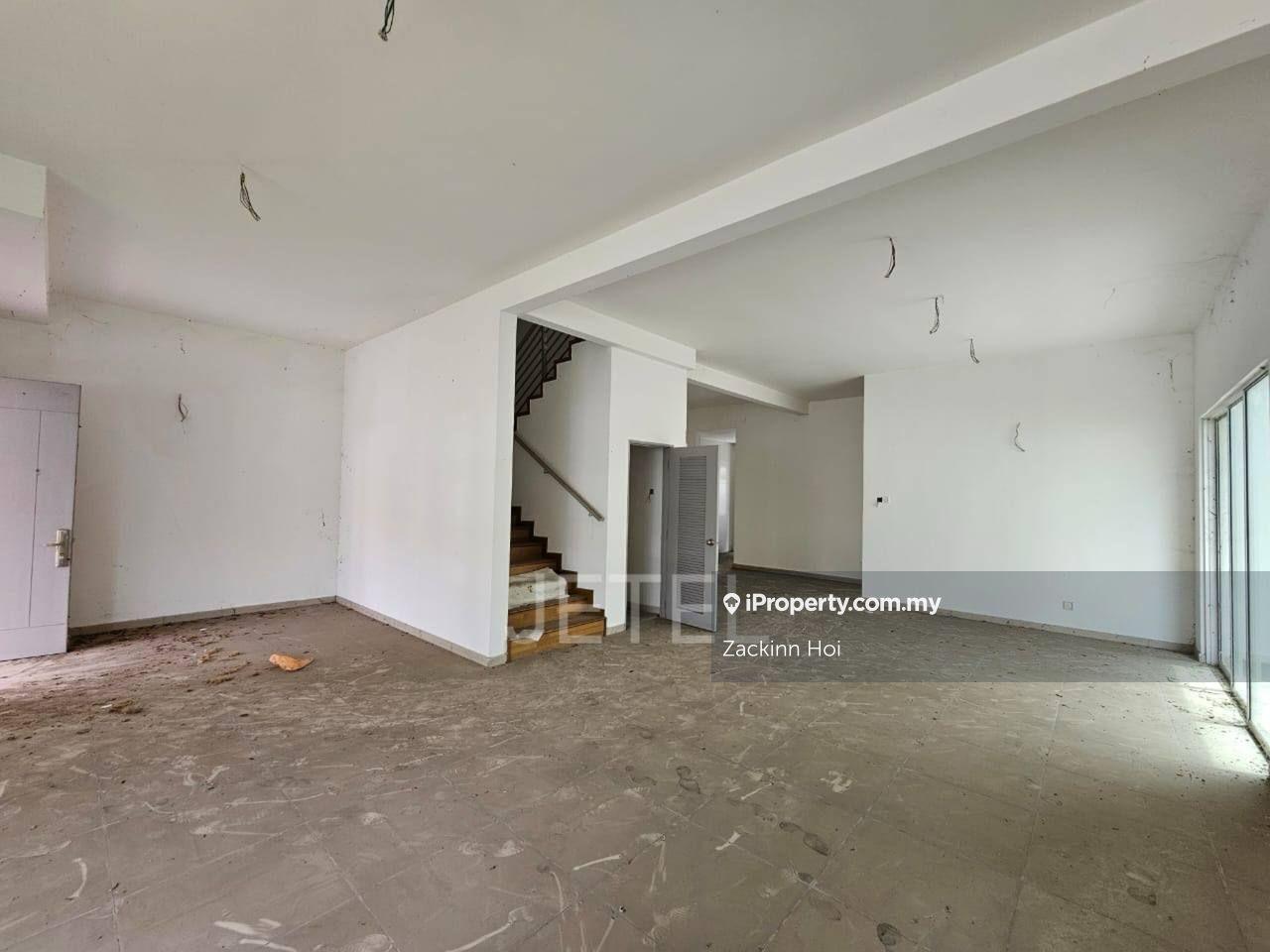Good Value Brand New 3 Sty Semi D Canary Garden Bukit Tinggi Klang