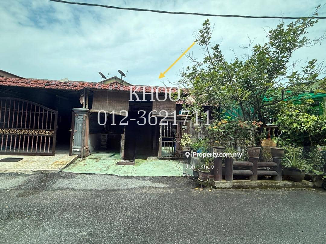 Single storey house in desa cempaka 2,nilai,negeri sembilan