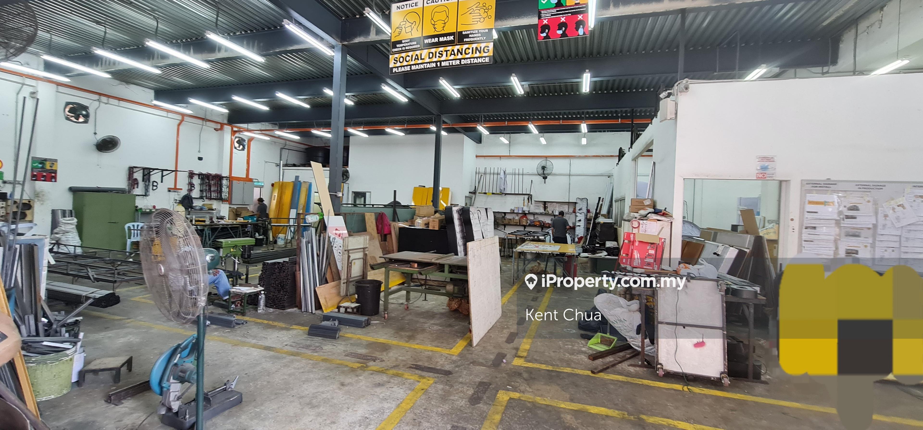 Semi-D factory for Sale