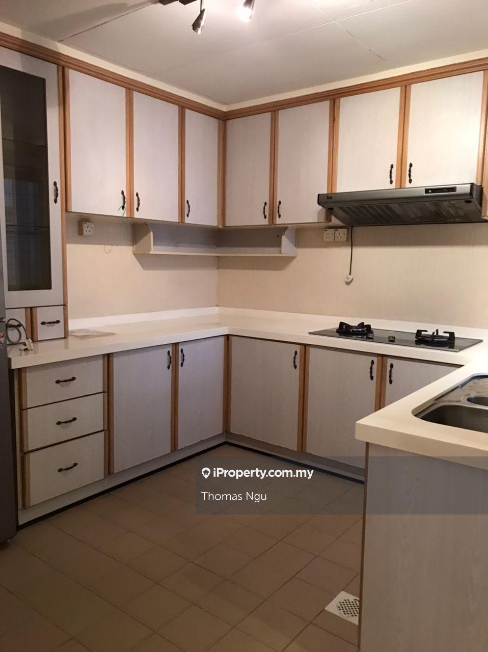 Mid Floor unit