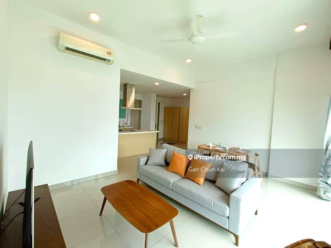 Southbay Plaza @ Batu Maung fully furnished fully seaview