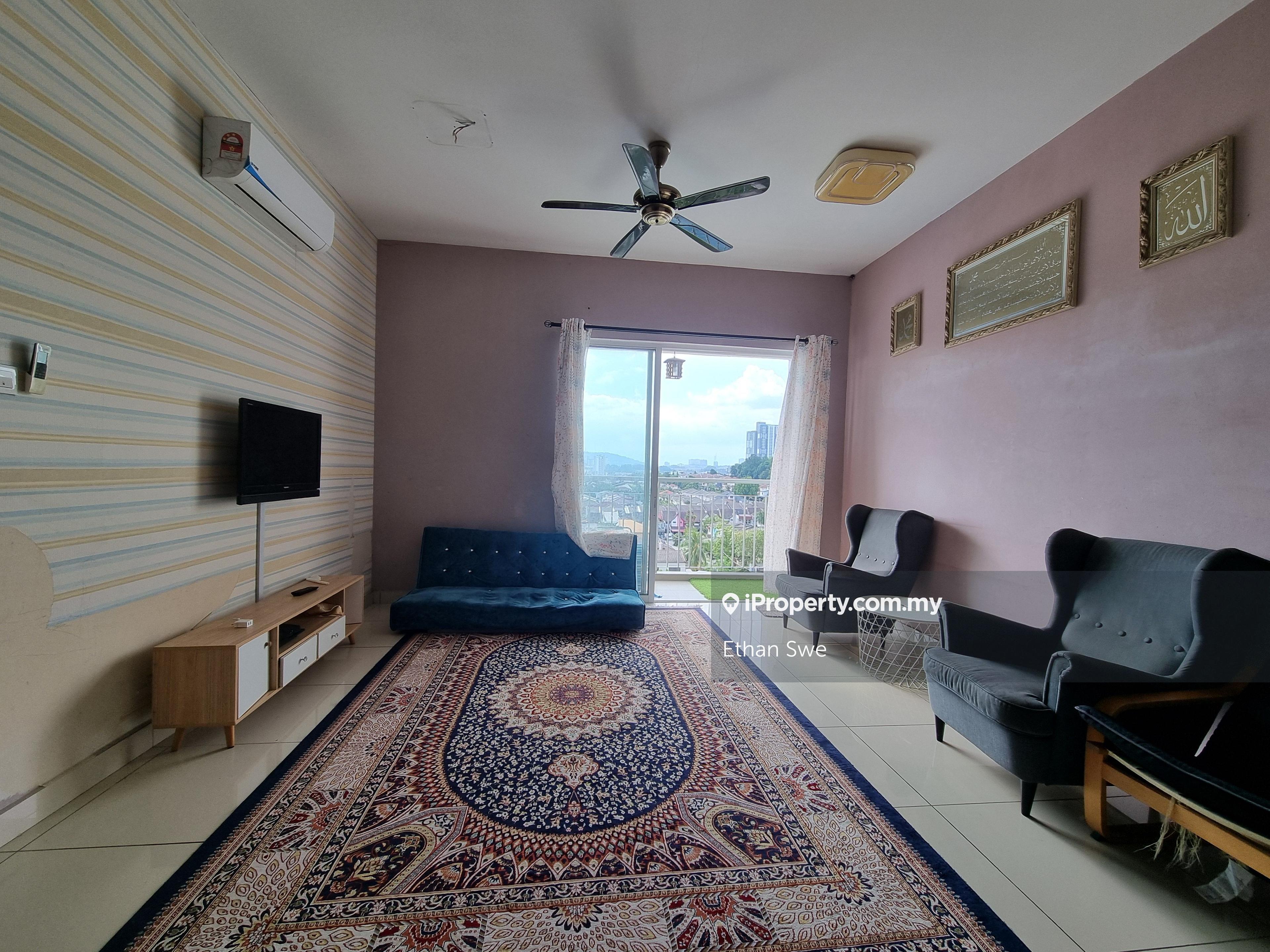 Renovated/Refurbished/KL view/Freehold/Comfortable Ownstay Best Deal
