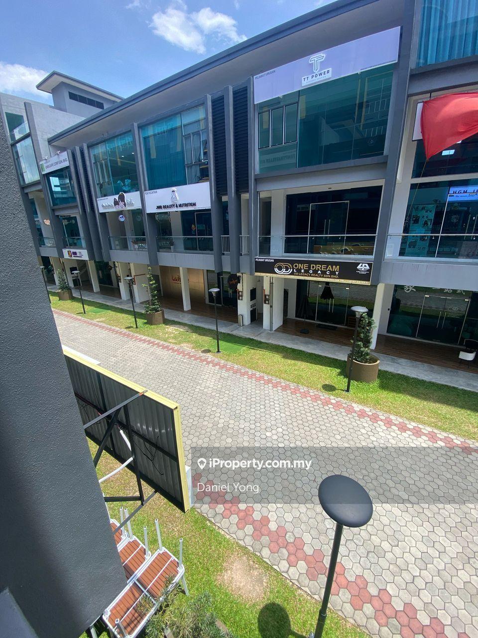 Permas city 3 storey shop lot