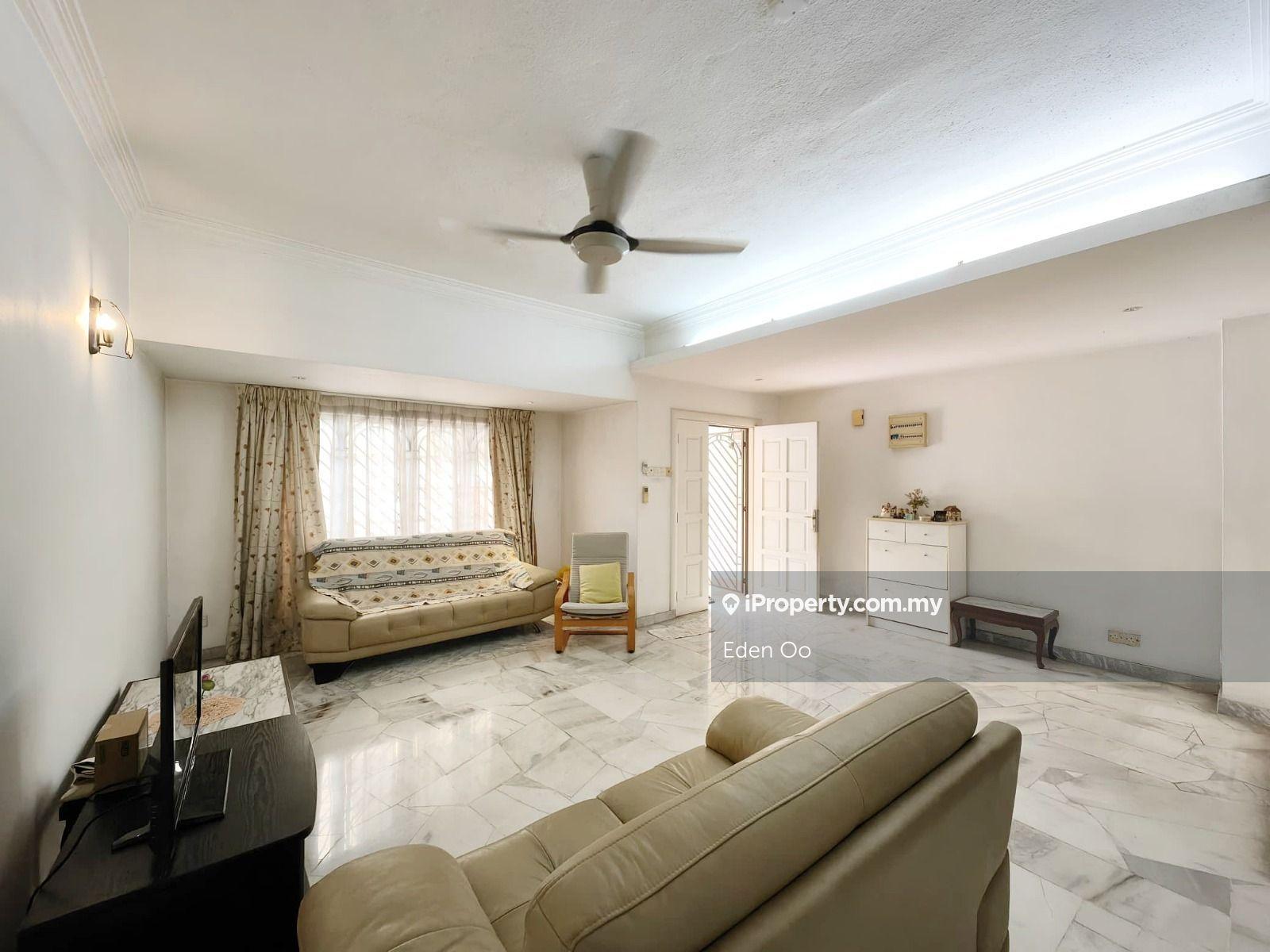 Facing Green 4 room 3 toilet 2 Sty Bangau Puchong Jaya Gated Guarded
