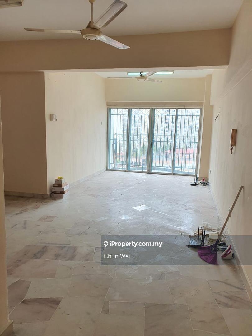 Sri Pelangi, Freehold, 3r2b, Walk to Bus Stop, 5min Tarumt, Setapak