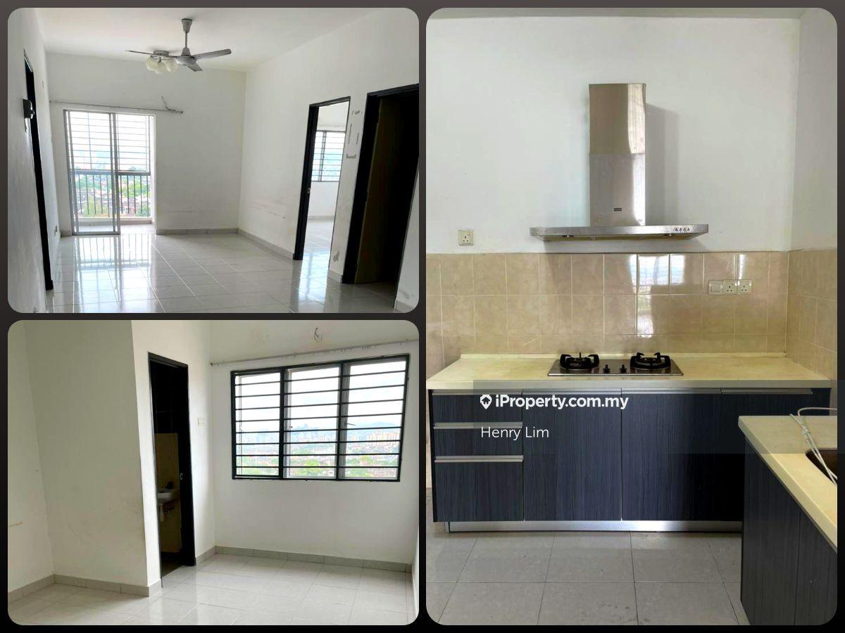 Hurry! Don't miss out the Best Deal Condo. Please Contact Me.