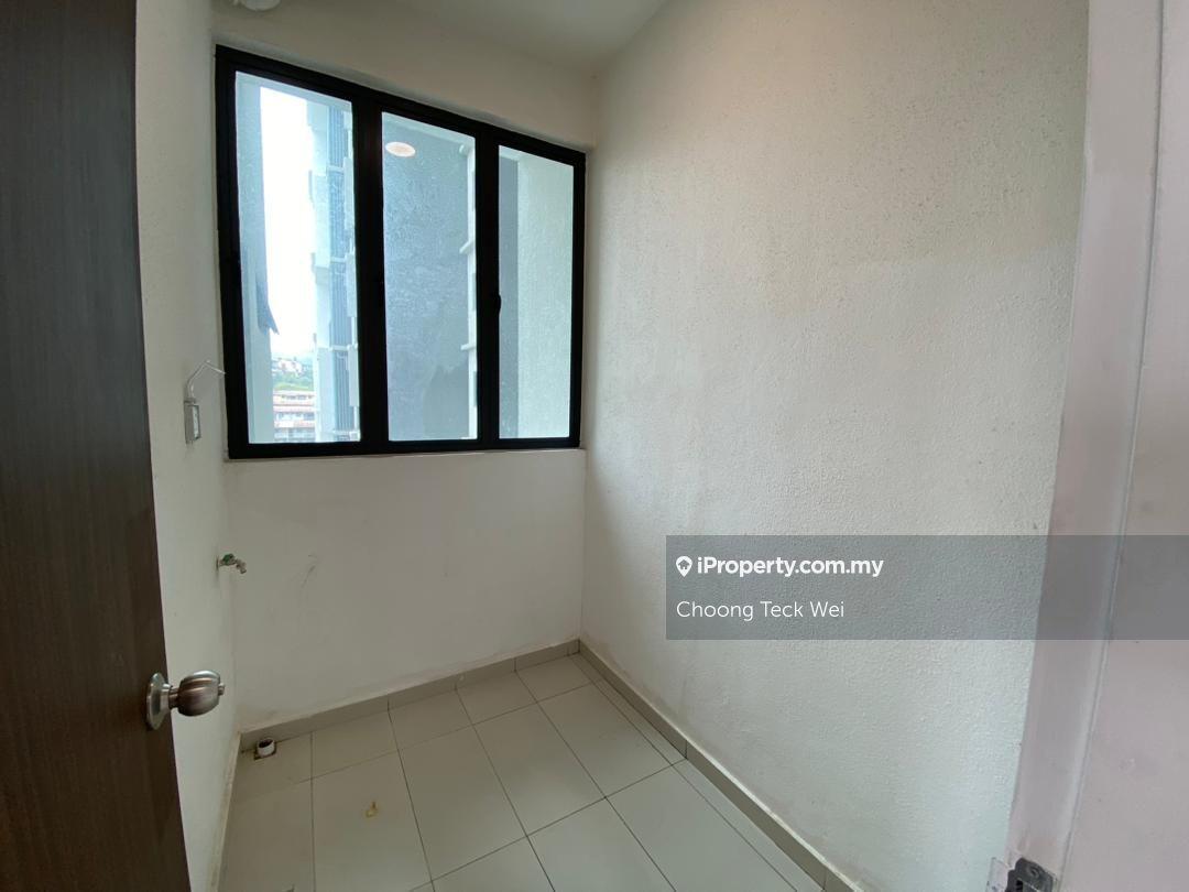 Limited unit and below market price